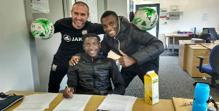 Talented Nigerian Box-To-Box Midfielder Signs Professional Contract With Barnet